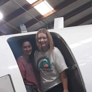 Meet your Posher, Dominique